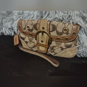 Coach Small clutch monogram fabric with leather and suede details with gold